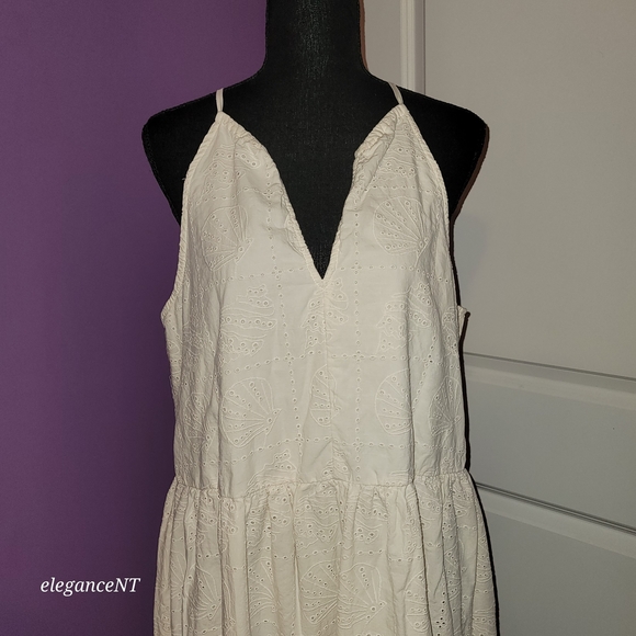 Universal Thread Beige Maxi Dress Sz: XL - Picture 8 of 9